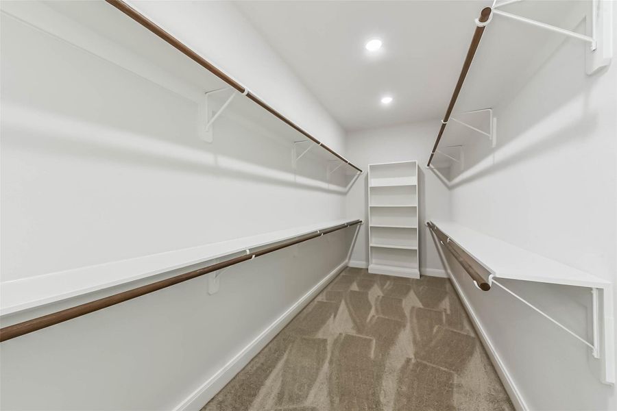 Spacious, unfurnished interior of a new home in , Baytown (Image 27).