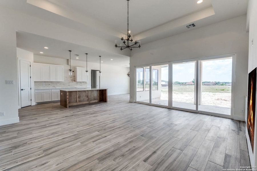 Spacious, unfurnished interior of a new home in , Floresville (Image 3).