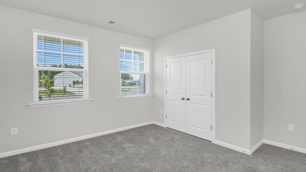 Spacious, unfurnished interior of a new home in Leatherstone, Blythewood (Image 30).
