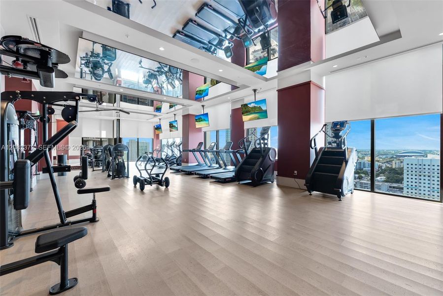 Community amenities in , Miami (Image 24).