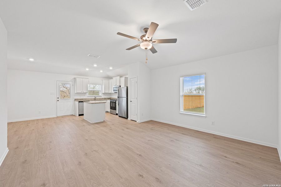 Spacious, unfurnished interior of a new home in , San Antonio (Image 16). Spacious, unfurnished interior of a new home in , San Antonio (Image 16).