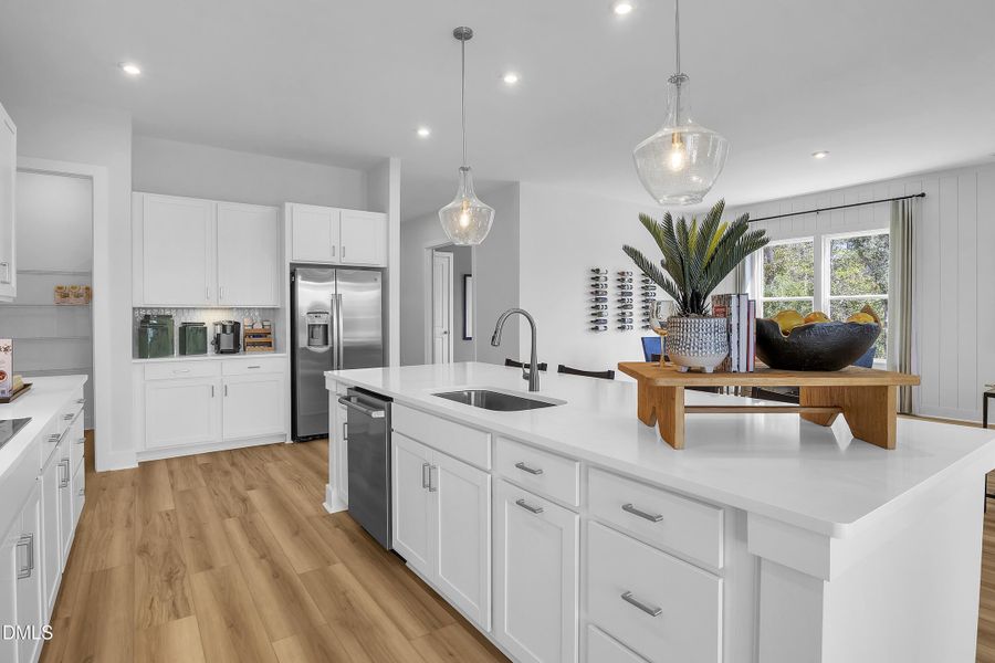 P_CST_SOU_Thorpe_Model_INT_KIT_6