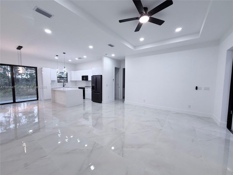 Spacious, unfurnished interior of a new home in , Lehigh Acres (Image 14). Spacious, unfurnished interior of a new home in , Lehigh Acres (Image 14).