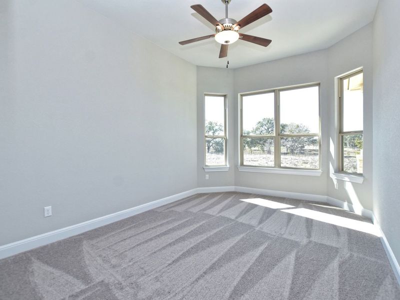 Representative unfurnished interior of a home built from the Siena II by Giddens Homes in Clearwater Ranch, Liberty Hill (Image 160).
