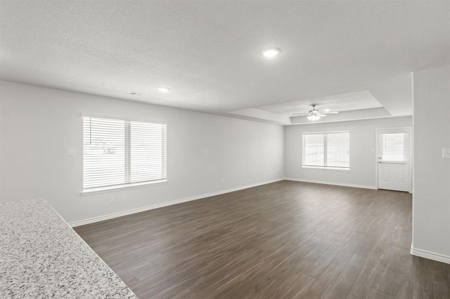 Spacious, unfurnished interior of a new home in Retreat at Fossil Creek, Fort Worth (Image 8). Spacious, unfurnished interior of a new home in Retreat at Fossil Creek, Fort Worth (Image 8).