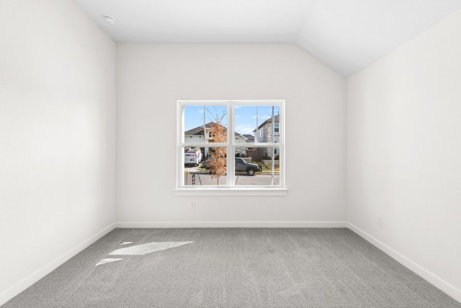 Spacious, unfurnished interior of a new home in University Heights, Round Rock (Image 49).