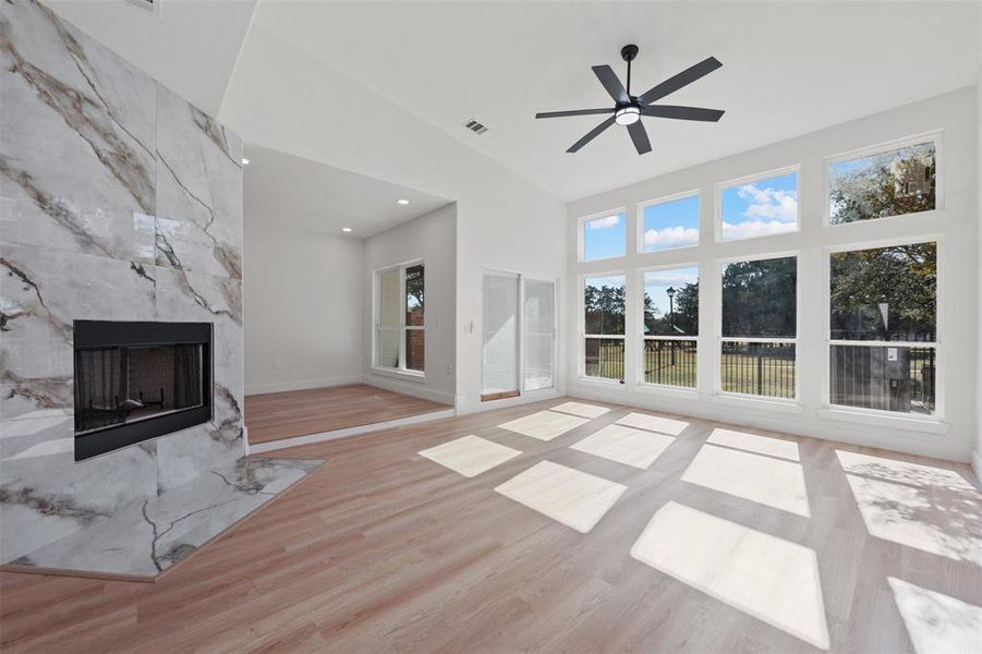 Spacious, unfurnished interior of a new home in , Duncanville (Image 21).