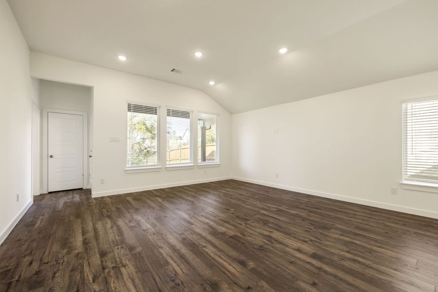 Representative unfurnished interior of a home built from the Hadley by Graham Hart Home Builder in Bear Ridge, Burleson (Image 19). Representative unfurnished interior of a home built from the Hadley by Graham Hart Home Builder in Bear Ridge, Burleson (Image 19).