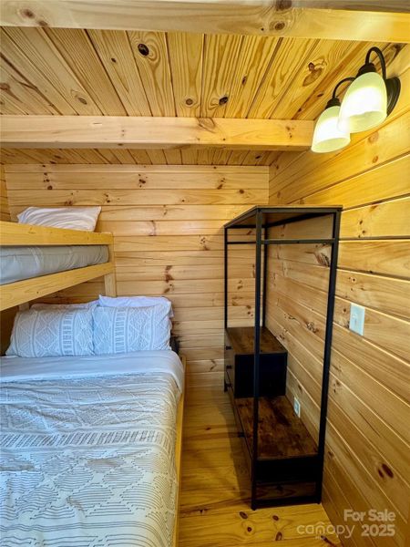 Furnished interior view inside a new home in , Marion (Image 3).