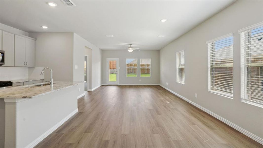 Photo is not of the actual home, but is an inspirational photo of builder’s model home and may depict options, furnishings, and/or decorator features that are not included. Photo is not of the actual home, but is an inspirational photo of builder’s model home and may depict options, furnishings, and/or decorator features that are not included.