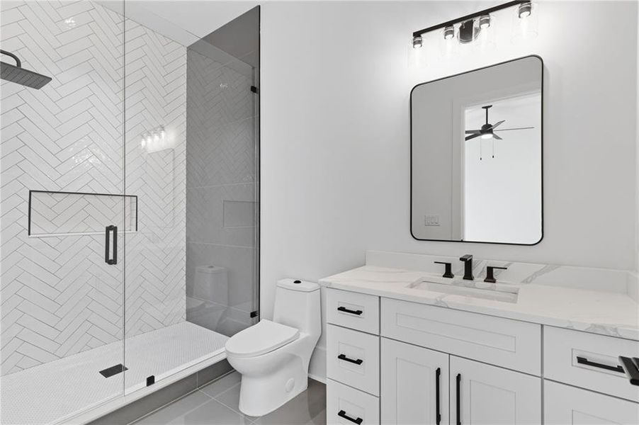 Furnished interior view inside a new home in , Alpharetta (Image 44).