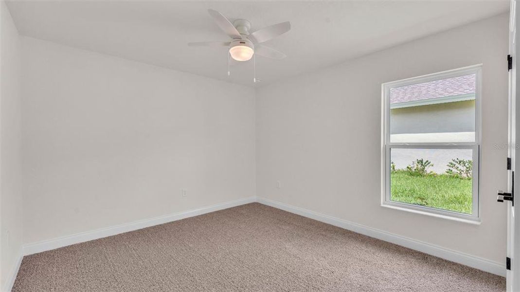 Spacious, unfurnished interior of a new home in , Bartow (Image 33).