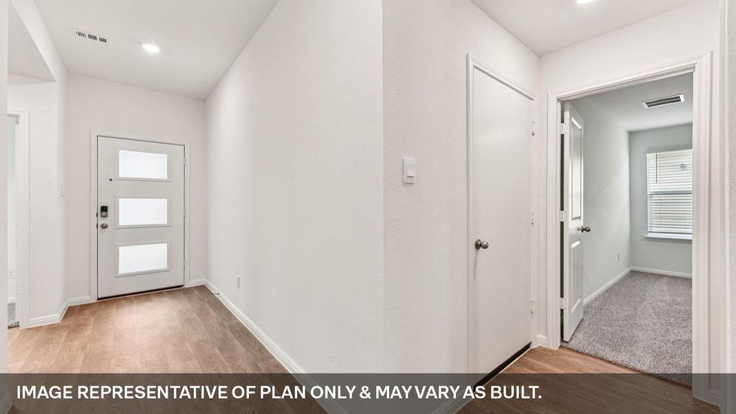 Spacious, unfurnished interior of a new home in Southgrove, Kyle (Image 16).