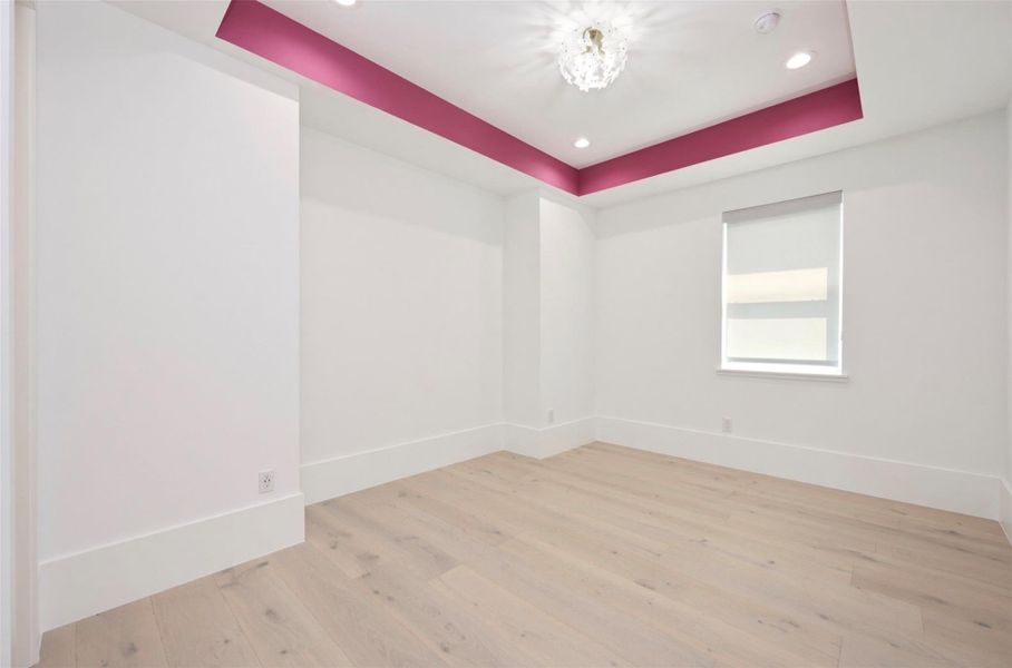 Spacious, unfurnished interior of a new home in , Houston (Image 35).