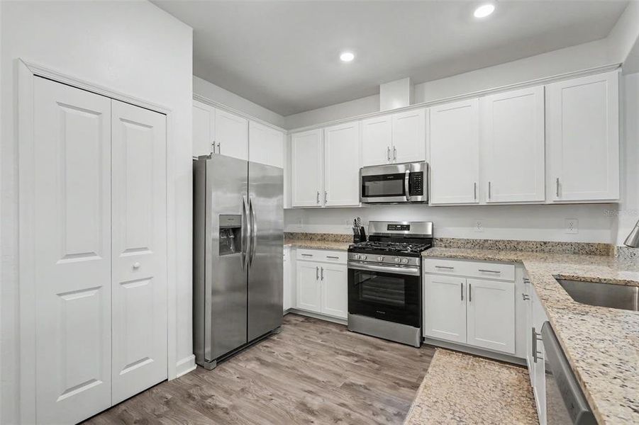 Furnished interior view inside a new home in , Bradenton (Image 14).