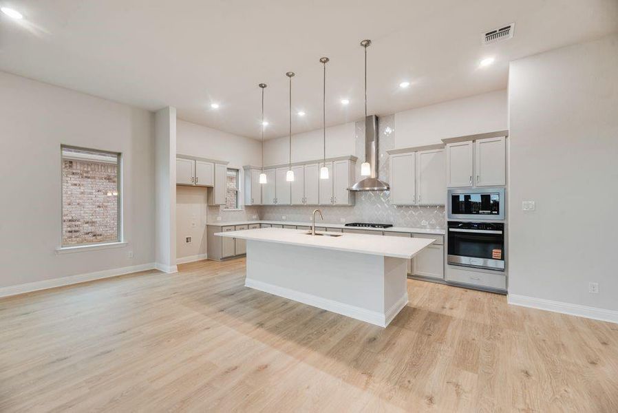 Furnished interior view inside a new home in Sutton Fields, Celina (Image 10).