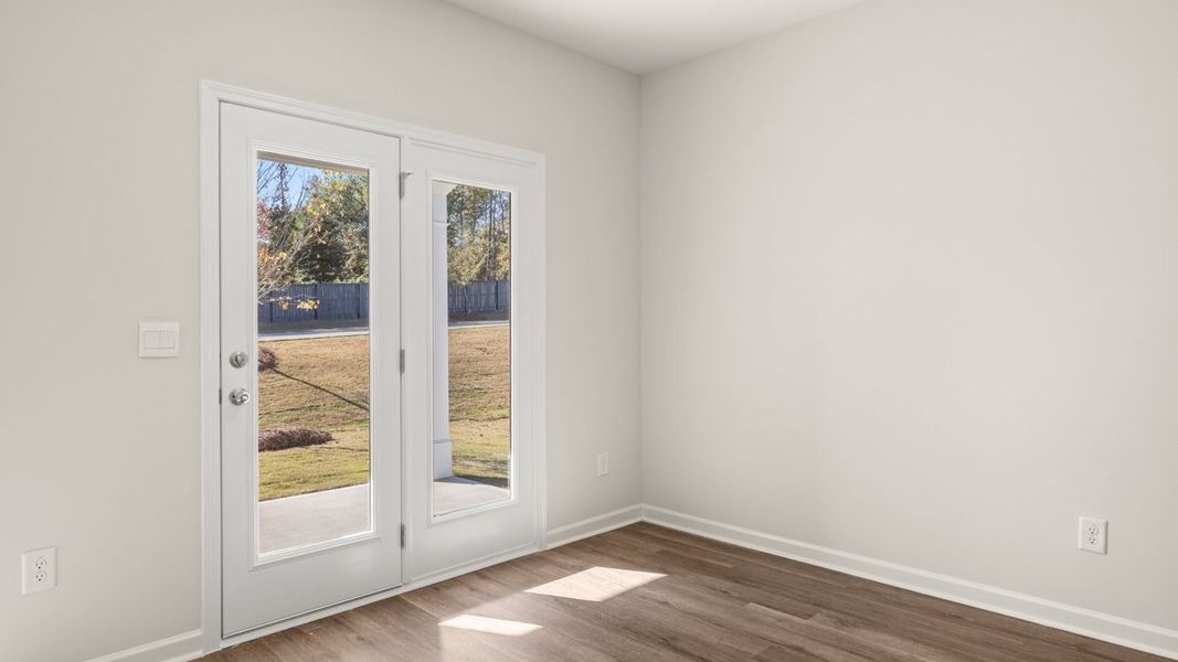 Spacious, unfurnished interior of a new home in Champion's Run, Lithonia (Image 15).