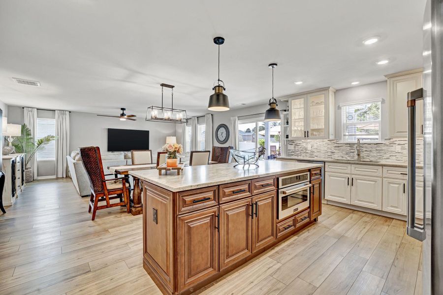 Furnished interior view inside a new home in , Hardeeville (Image 29).