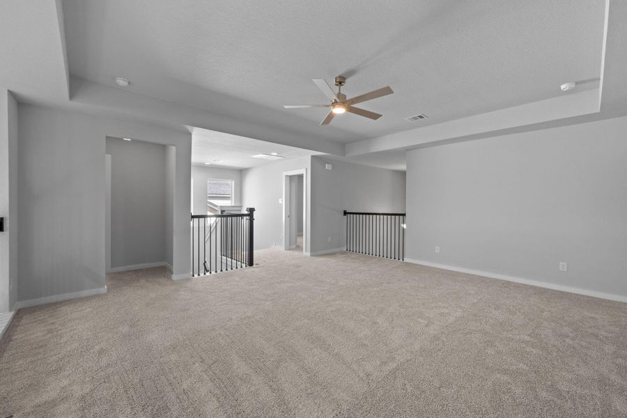 Spacious, unfurnished interior of a new home in Beacon Hill, Waller (Image 14).