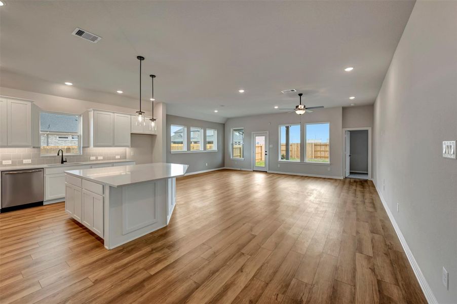Spacious, unfurnished interior of a new home in The Grand Prairie - Retreat Collection, Hockley (Image 21). Spacious, unfurnished interior of a new home in The Grand Prairie - Retreat Collection, Hockley (Image 21).