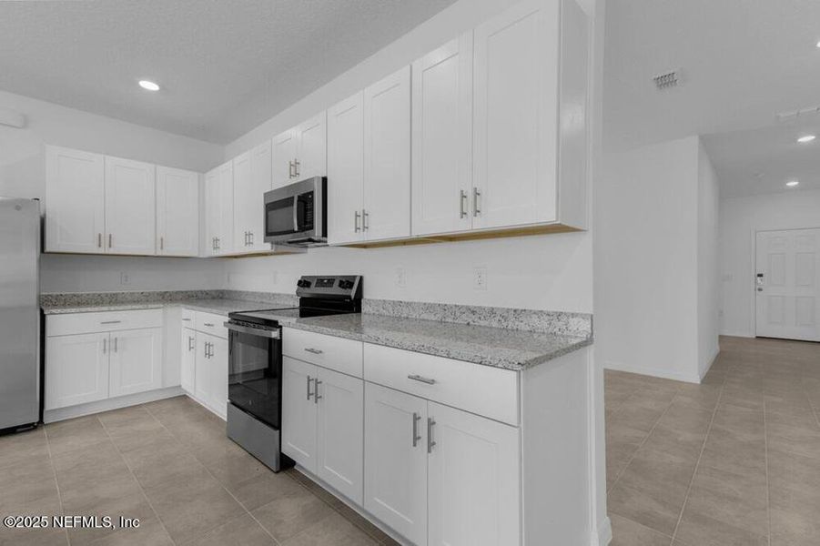 Furnished interior view inside a new home in Coopers Meadow, Jacksonville (Image 11).