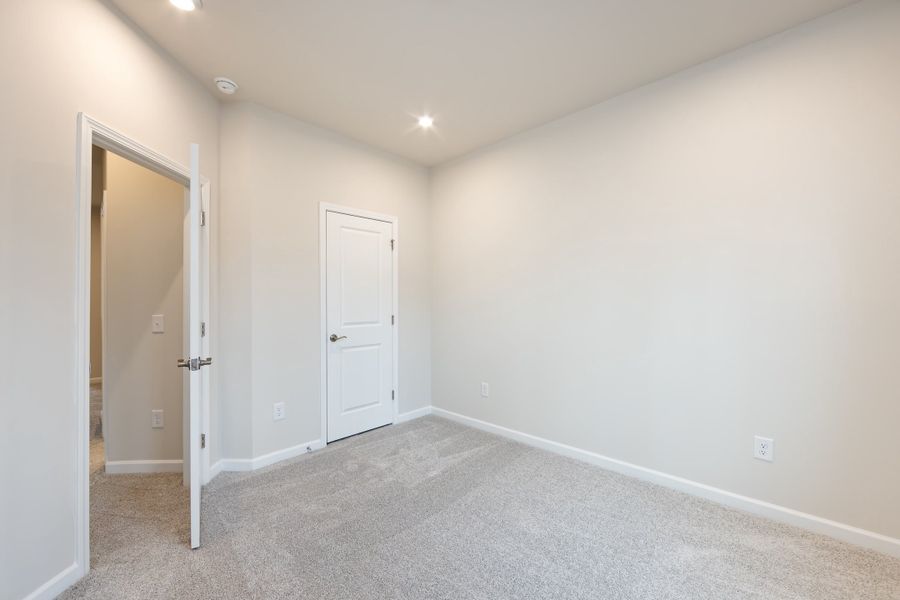 Spacious, unfurnished interior of a new home in Fifteen 15 Cannon, Charlotte (Image 37).