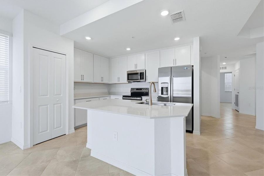 Furnished interior view inside a new home in , Bradenton (Image 9).