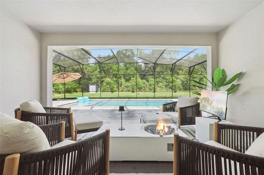 Exterior details and patio area of a home in , Mount Dora (Image 36).