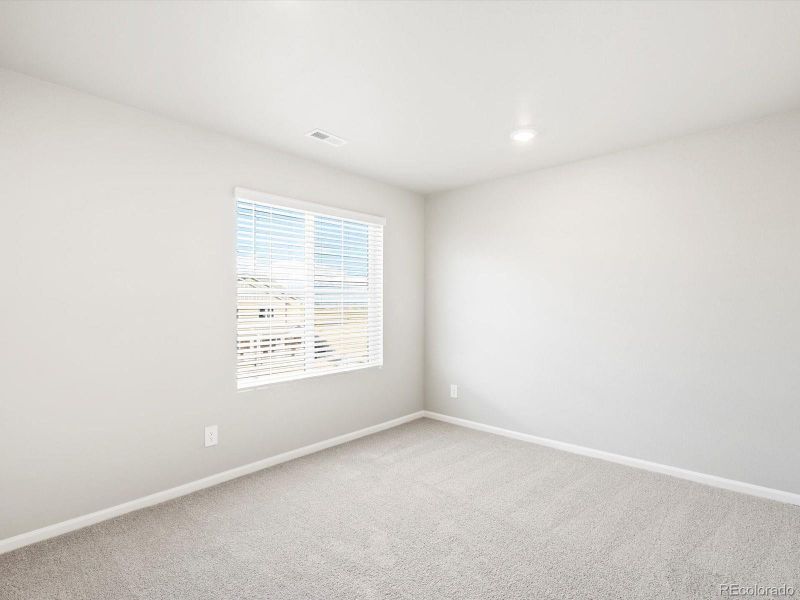Spacious, unfurnished interior of a new home in Revere at Johnstown, Johnstown (Image 18).