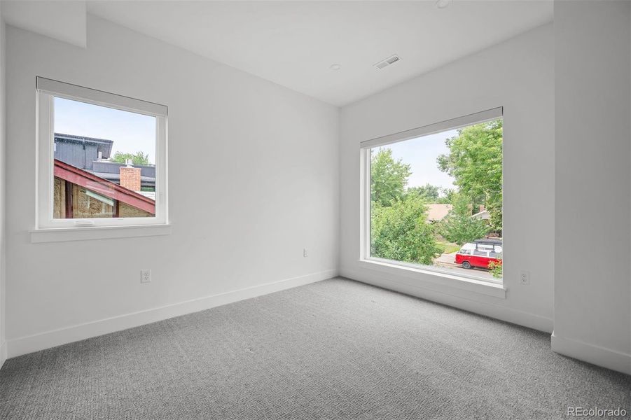 Spacious, unfurnished interior of a new home in , Denver (Image 35).