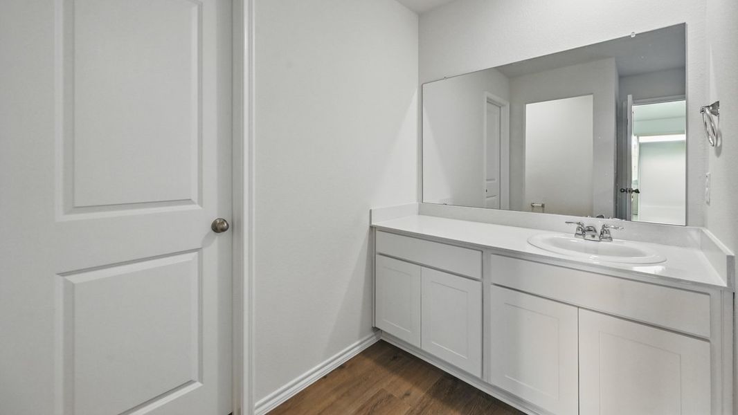Furnished interior view inside a new home in Saddlebrook, Waxahachie (Image 3).