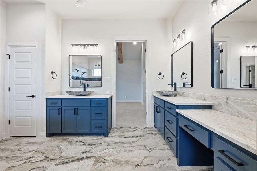 Furnished interior view inside a new home in , Decatur (Image 14).