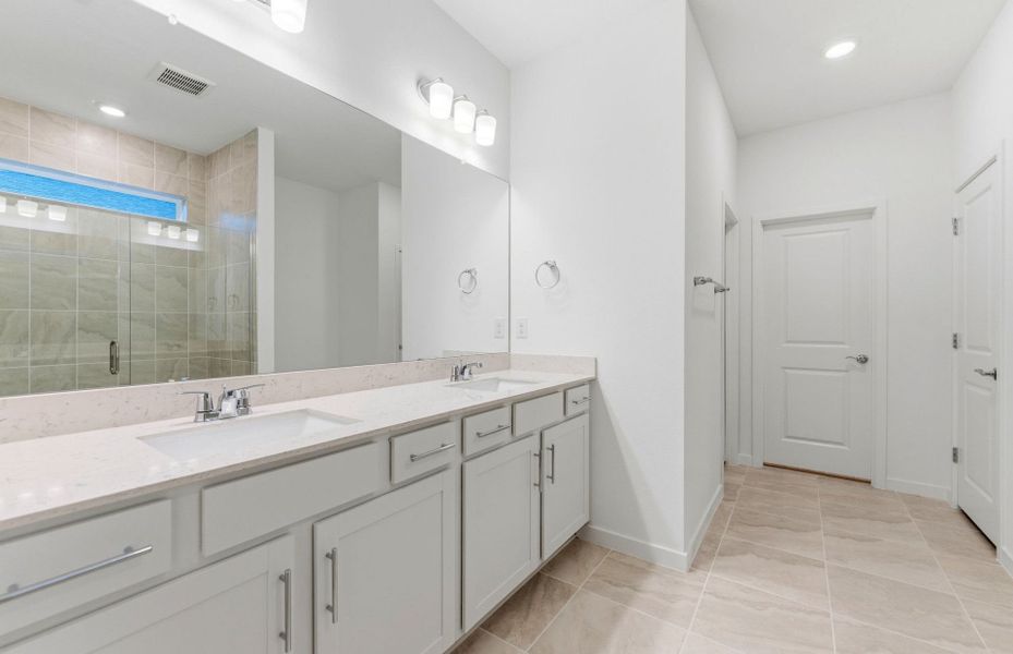 Furnished interior view inside a new home in Vida's Way, Wesley Chapel (Image 10).