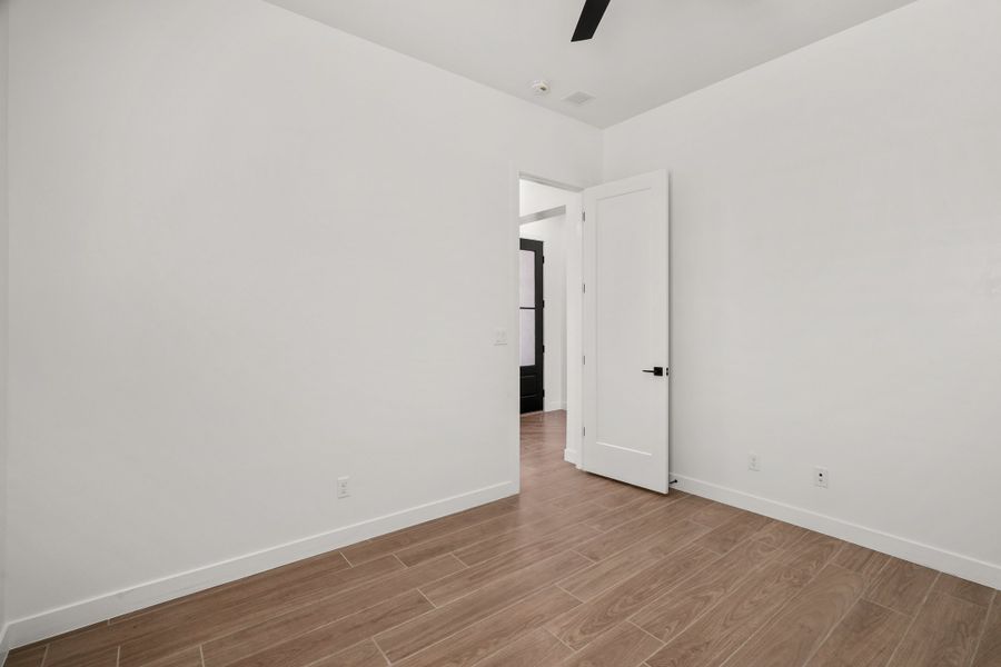 Spacious, unfurnished interior of a new home in Gateway Estates, El Paso (Image 20). Spacious, unfurnished interior of a new home in Gateway Estates, El Paso (Image 20).