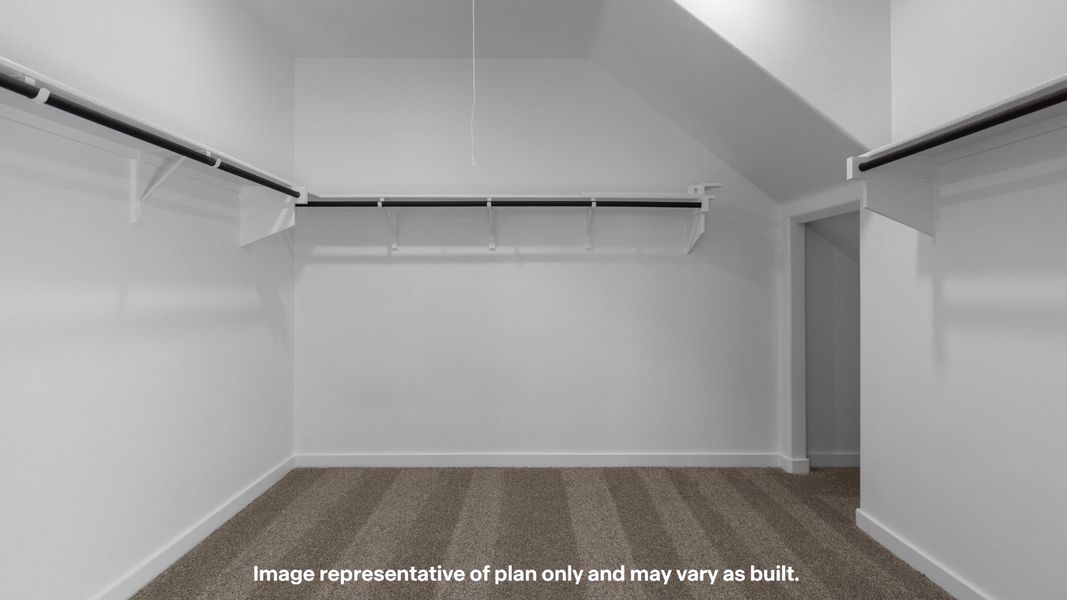 Spacious, unfurnished interior of a new home in Northwest Passage, Midland (Image 19).