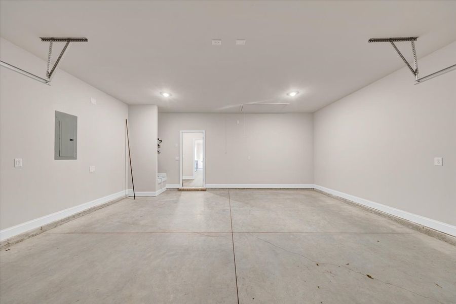 Spacious, unfurnished interior of a new home in Scarlett Place, Bowdon (Image 34).