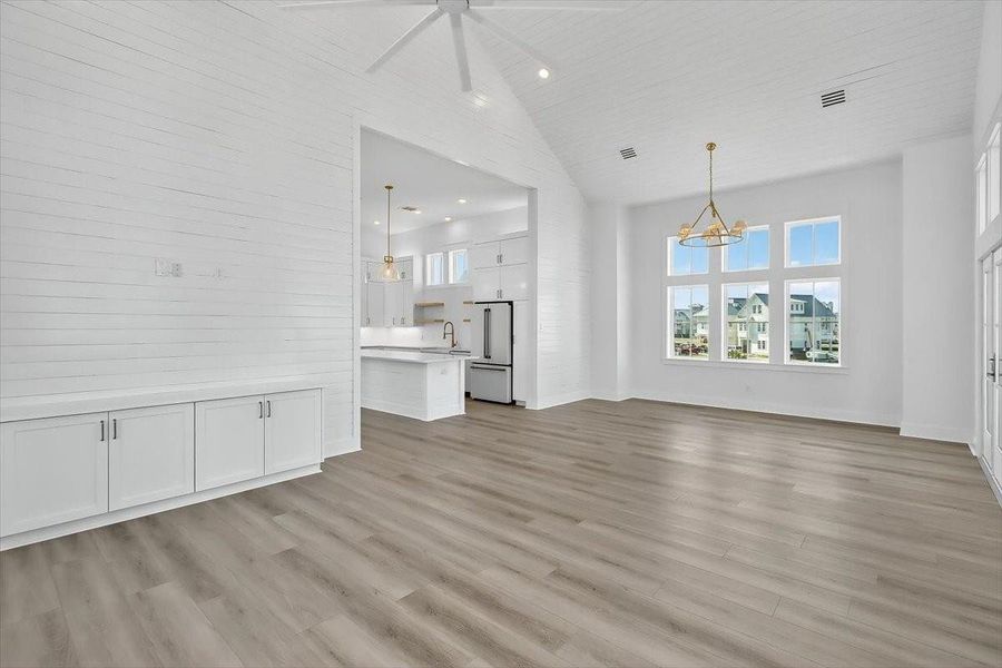 Spacious, unfurnished interior of a new home in , Port Aransas (Image 28).