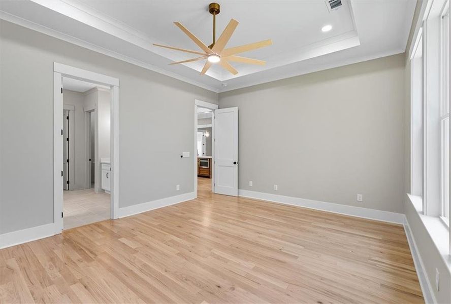 Spacious, unfurnished interior of a new home in , Kingston (Image 19).