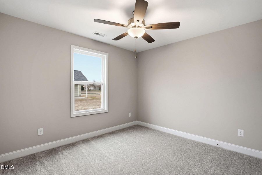 22-web-or-mls-244 Rae St-69