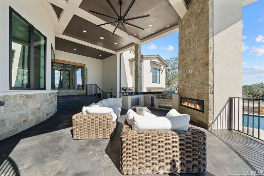 Furnished interior view inside a new home in , Bulverde (Image 14). Furnished interior view inside a new home in , Bulverde (Image 14).