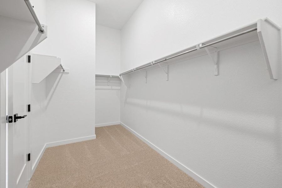 Image 18 of a home in Broken Oak. Image 18 of a home in Broken Oak.