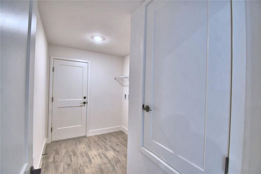 Spacious, unfurnished interior of a new home in Lake Juliana Estates, Auburndale (Image 36).