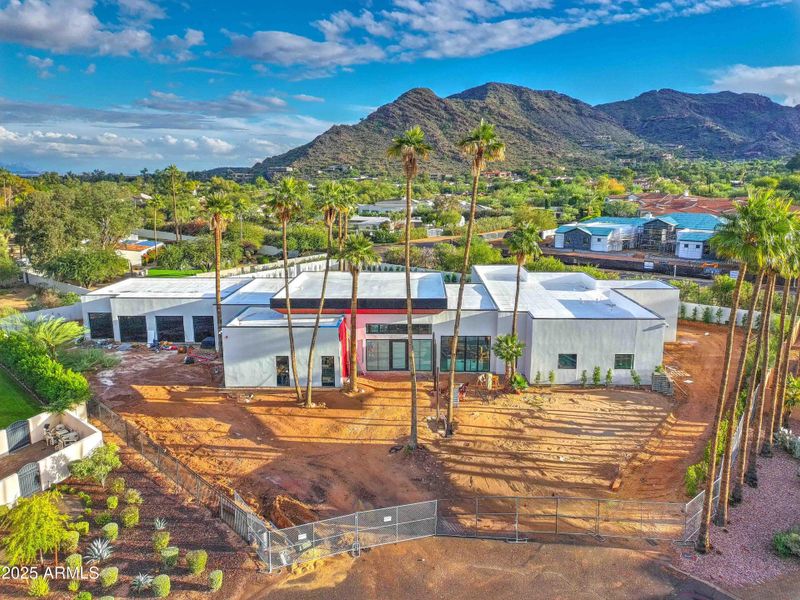 5215 E Orchid Ln-1 5215 E Orchid Ln-1