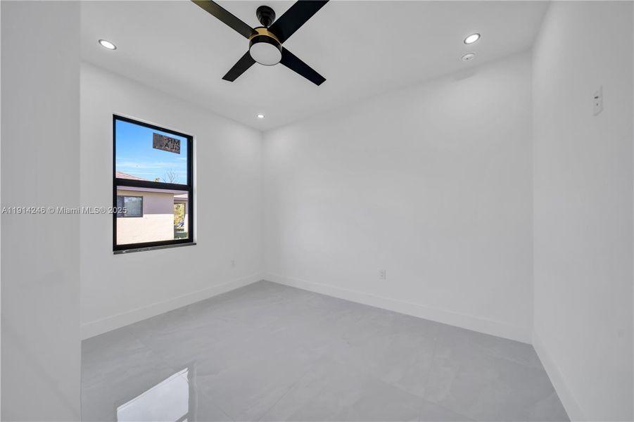 Spacious, unfurnished interior of a new home in , Lehigh Acres (Image 20). Spacious, unfurnished interior of a new home in , Lehigh Acres (Image 20).