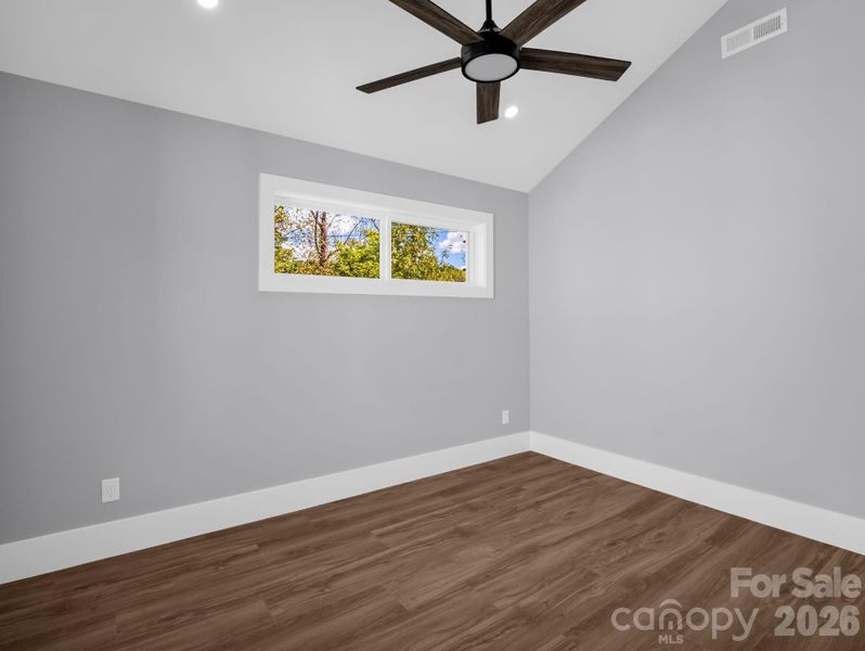 Spacious, unfurnished interior of a new home in , Asheville (Image 23).