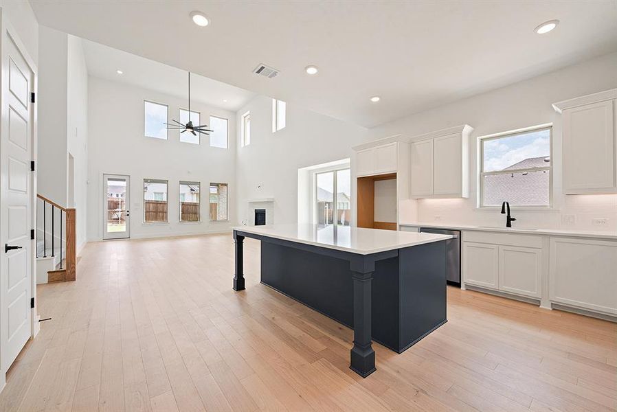 Furnished interior view inside a new home in Tavolo Park, Fort Worth (Image 17). Furnished interior view inside a new home in Tavolo Park, Fort Worth (Image 17).