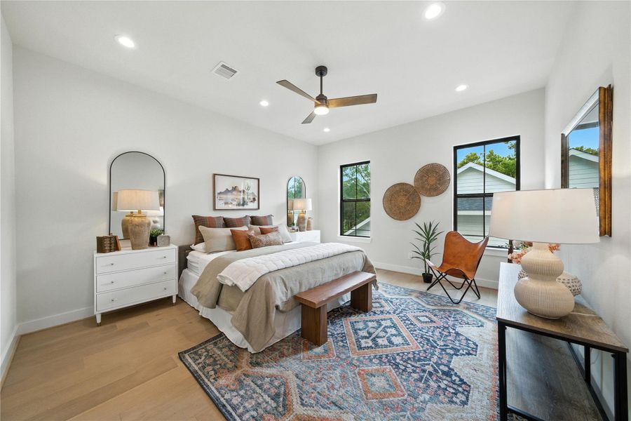 Furnished interior view inside a new home in Spring Valley Creek, Houston (Image 37). Furnished interior view inside a new home in Spring Valley Creek, Houston (Image 37).