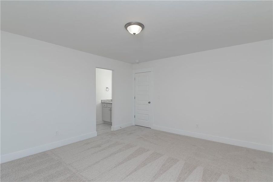 Spacious, unfurnished interior of a new home in Villas at Dawsonville, Dawsonville (Image 25). Spacious, unfurnished interior of a new home in Villas at Dawsonville, Dawsonville (Image 25).