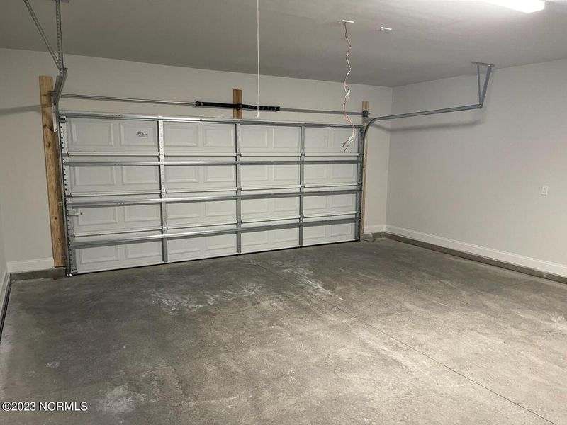 Spacious, unfurnished interior of a new home in Summer Place, Grimesland (Image 16).