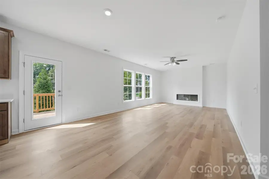 Spacious, unfurnished interior of a new home in , Hickory (Image 20).